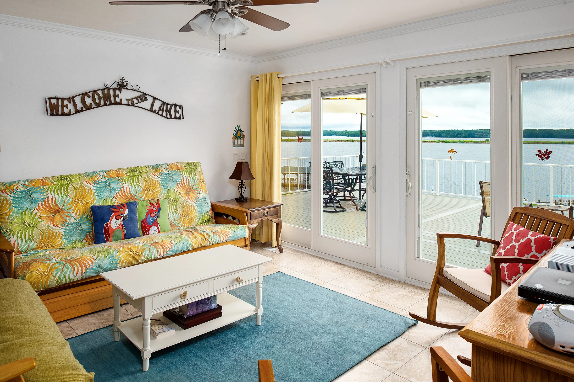 "Sunshine House" in Lake Anna, VA — Five Star Property Photos