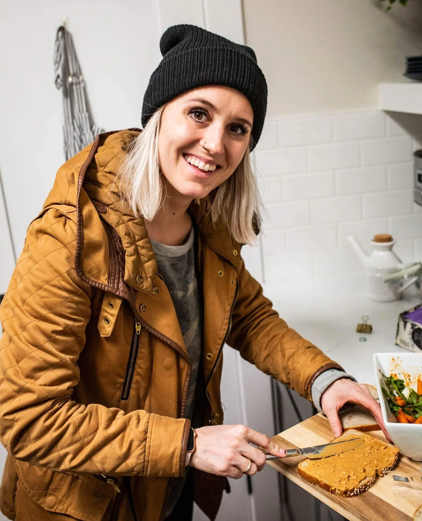 The most important part of the art department are the props that you can eat. 1.8.2020 (Day 2/35)⁠
⁠
Production Designers Ali &amp; Anna did A LOT to make Saturn look as good as it does. They were also responsible for how it tasted. A plate of scramb