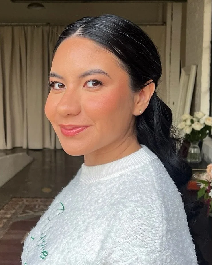 Really in love with this mu look by @purdyperfections 💗

#louisvillemakeupartist #louisvillemakeup #naturalmakeuplook #naturalmakeup #kentuckybride