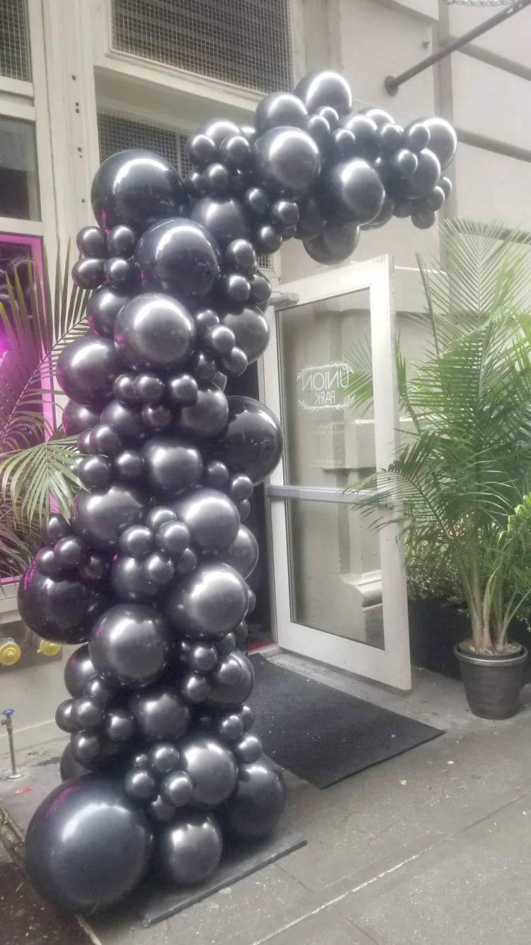 Balloon arch decor for a party in NYC