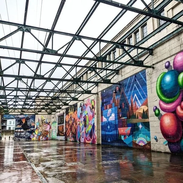 Ed 285: Raclette Sunday, Christmas Pickle, Authentic Tea Experience