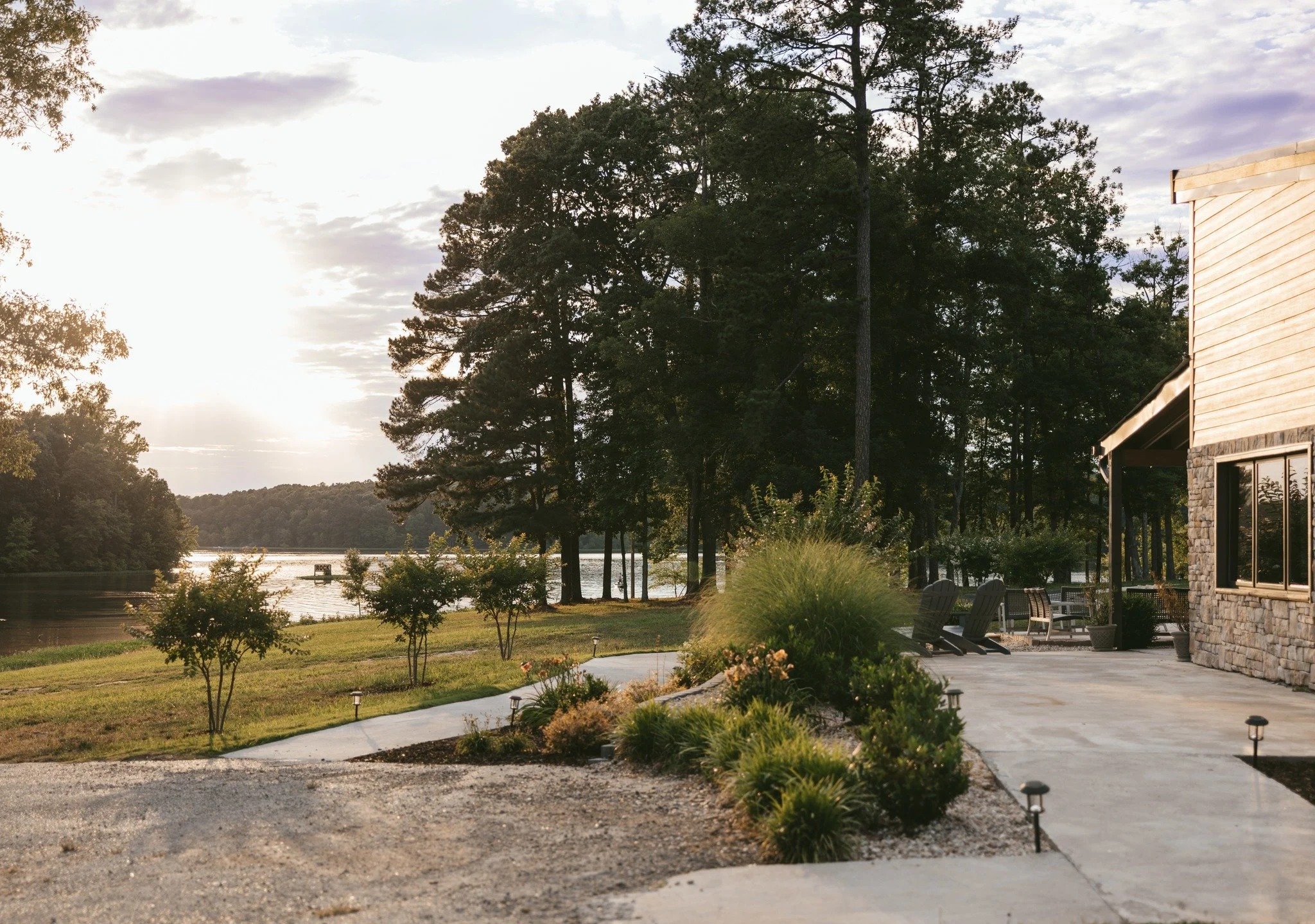Mother's Day Celebration at Riverside Vines 