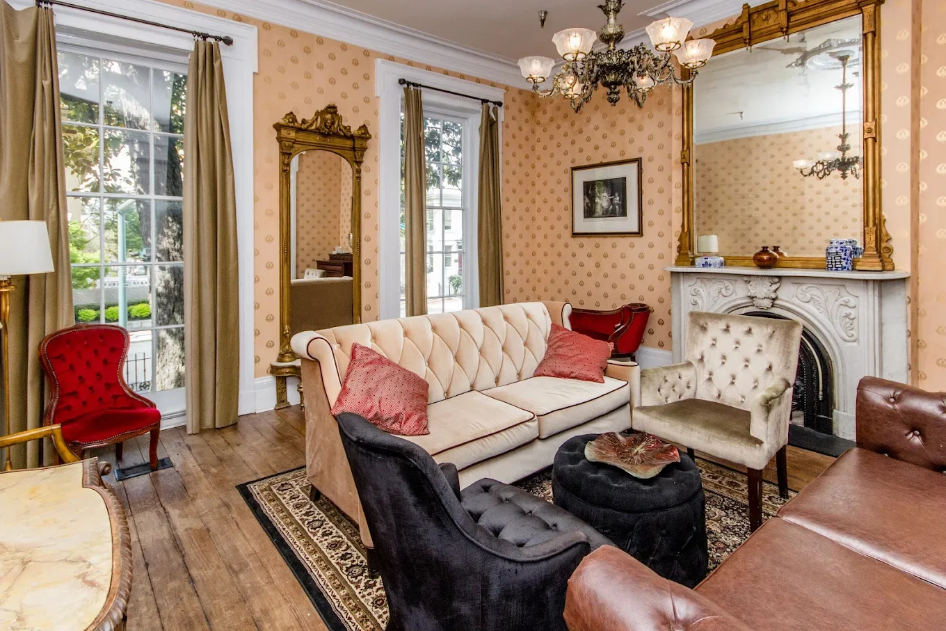 Linden Row Inn