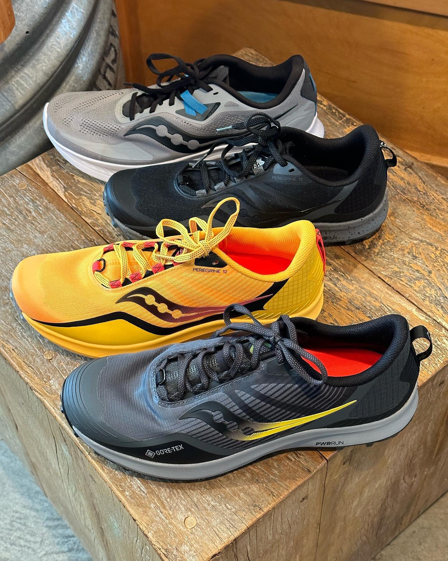 Select Men&rsquo;s and Women&rsquo;s Saucony running shoes 50%, break in a new pair before the big race. New models arriving soon. @angwintoangwishtrailevents #mysthelena #sthelenaca #downtownsthelena
#sportago #shoplocal #napavalley #hiking #napaval