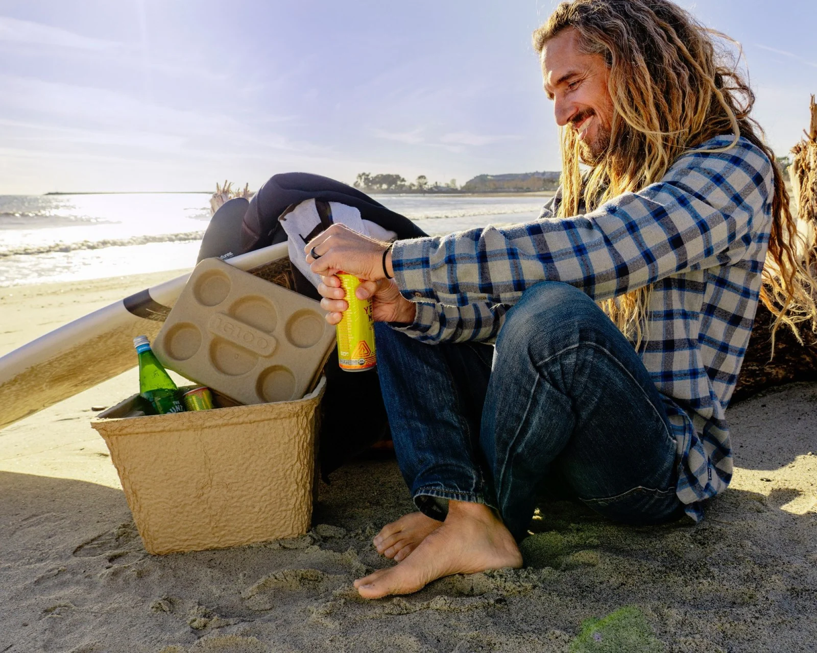 Rob Machado Introduces First 100% Biodegradable Cooler in Time for Earth Day