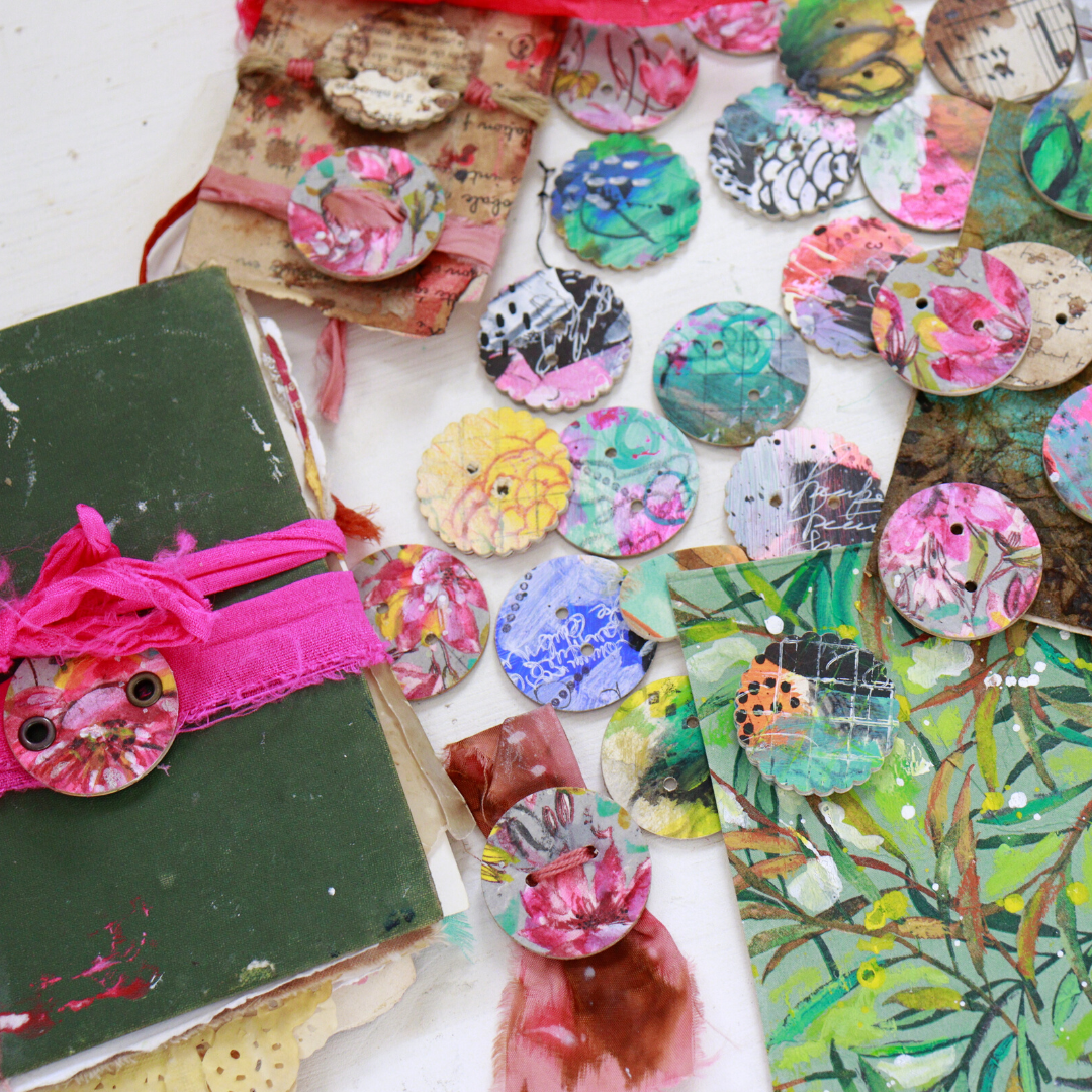 100 days of Paper Buttons