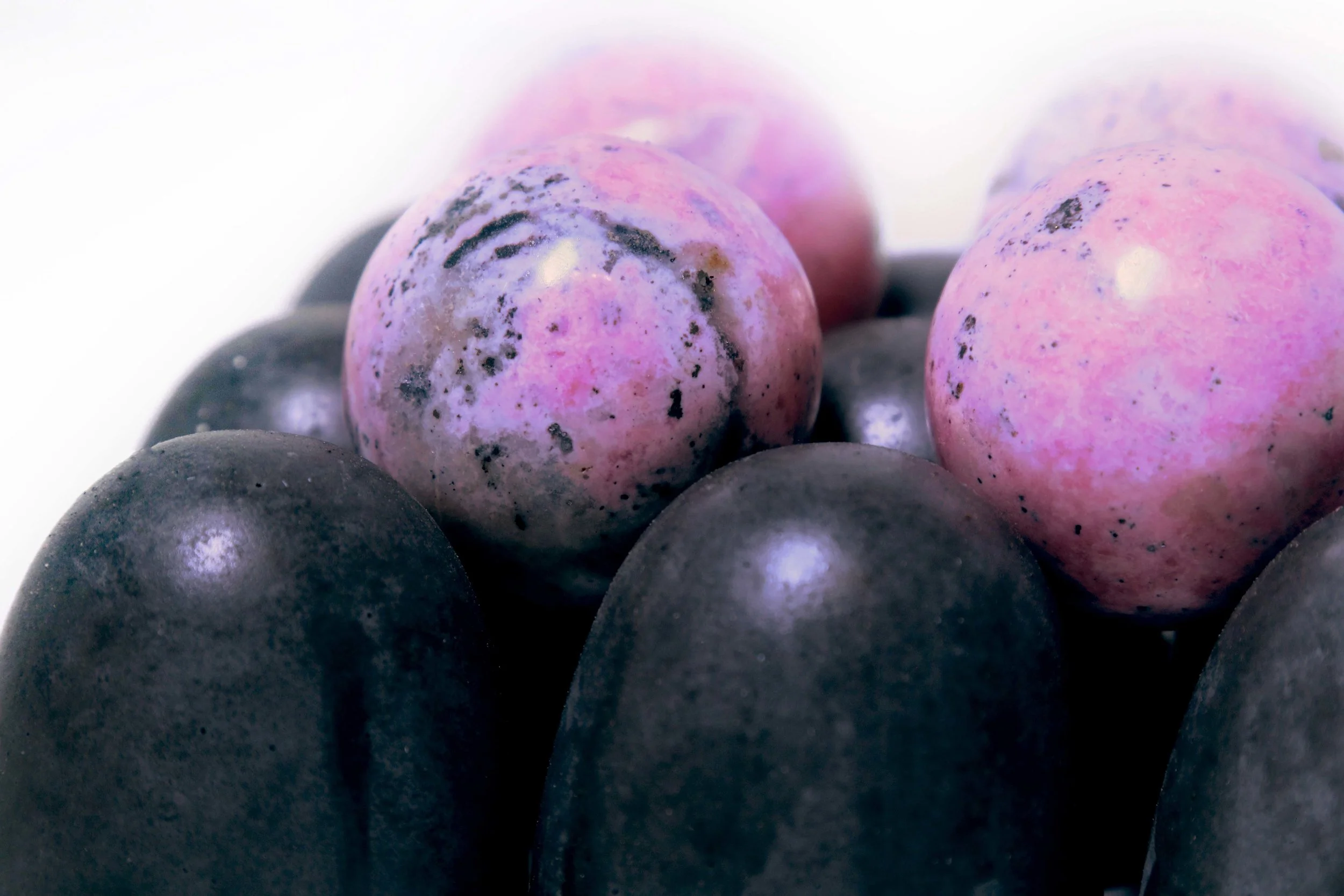 27_Rhodonite1.jpg