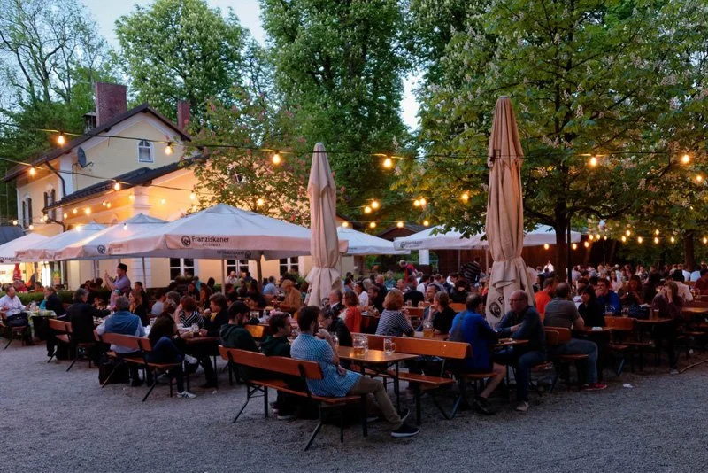 The Beer Garden Guide to Munich (20 Biergärten in München) — Natalie Etc