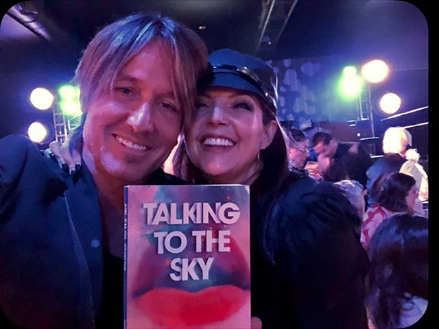 The other night I shared my book #TalkingToTheSky with one of my oldest friends, @keithurban. He&rsquo;s one of the most genuine people I know &amp; the first thing he said to me was &ldquo;Hey Author.&rdquo; 😍 I&rsquo;m humbled &amp; grateful by ho