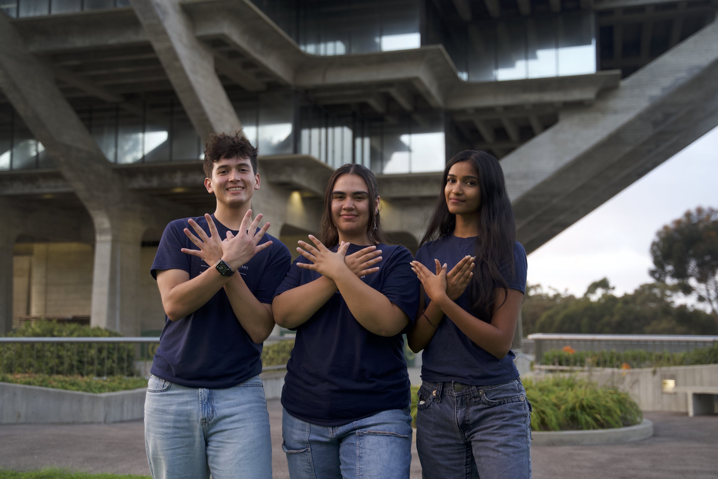 Onlayn porno videolarni tomosha qiling: Neptunning ogli