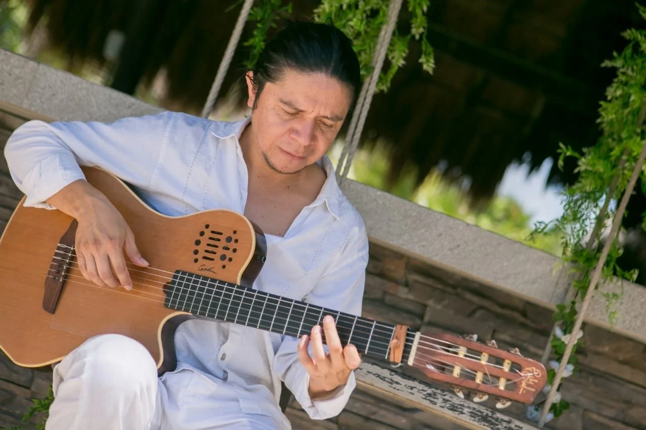 Jesus Mejia (Musician - Guitar)
