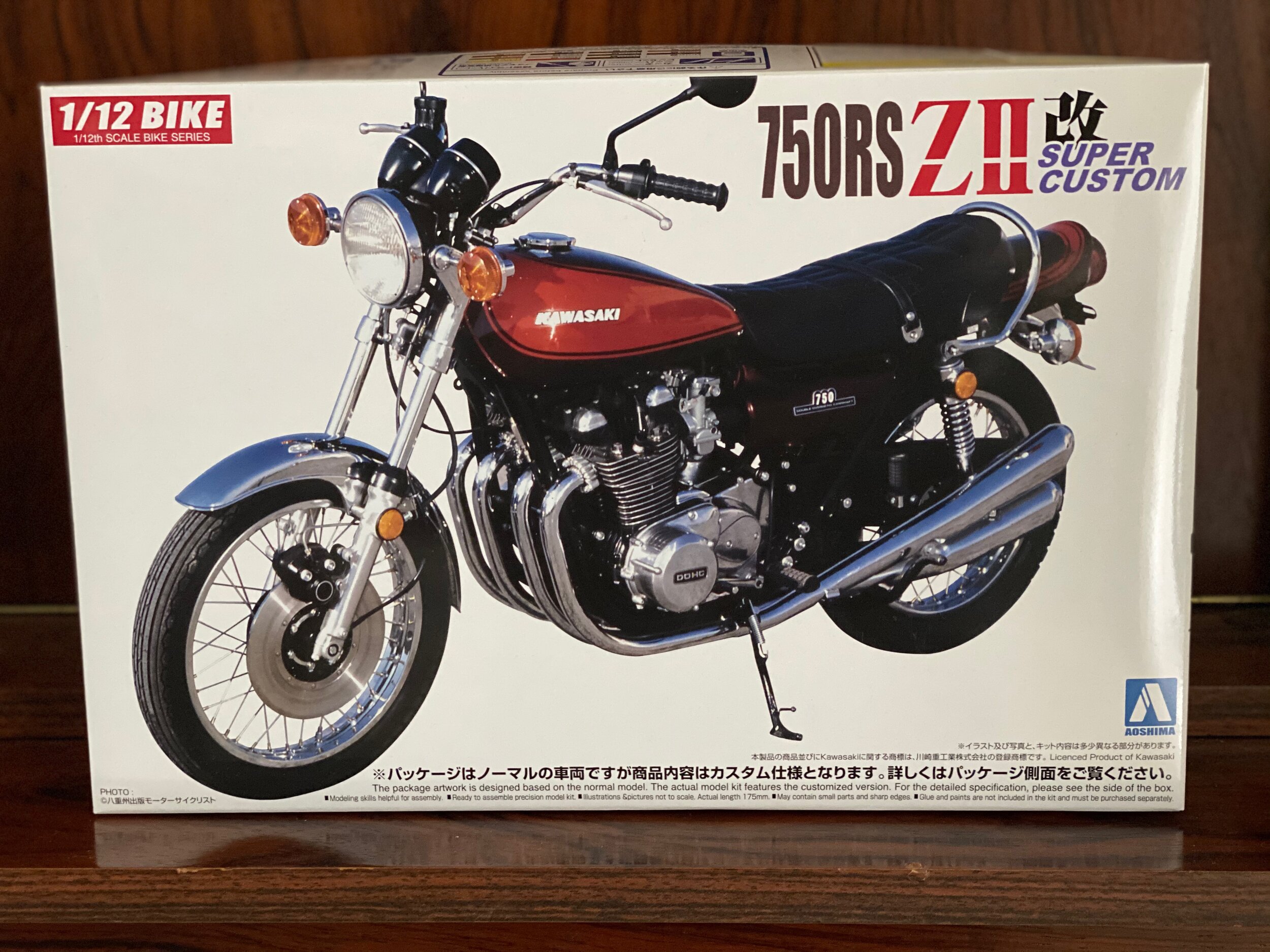 Kawasaki 750rs Z2 1973 with Custom Parts Bike Motorcycle Set Kit 1:12 Aoshima 