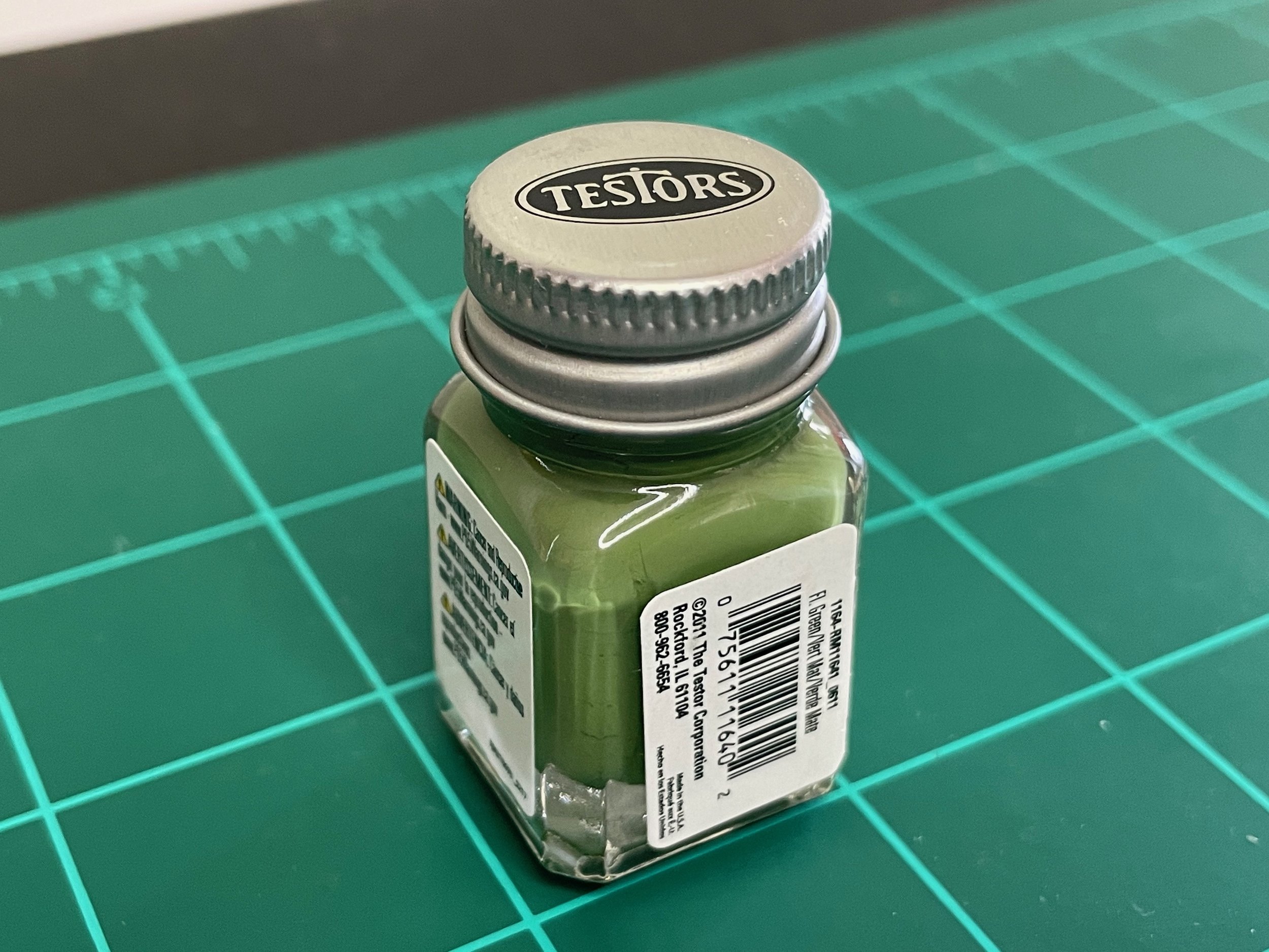 Testors Enamel Paint 1/4oz Metal Flake Green