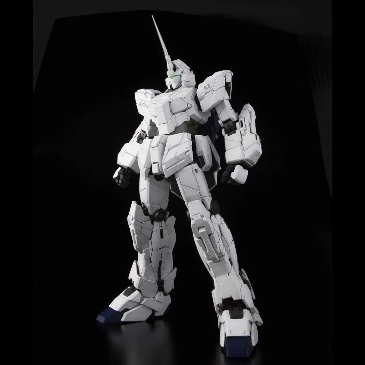 Bandai RX-0 Unicorn Gundam UC Perfect Grade (PG)