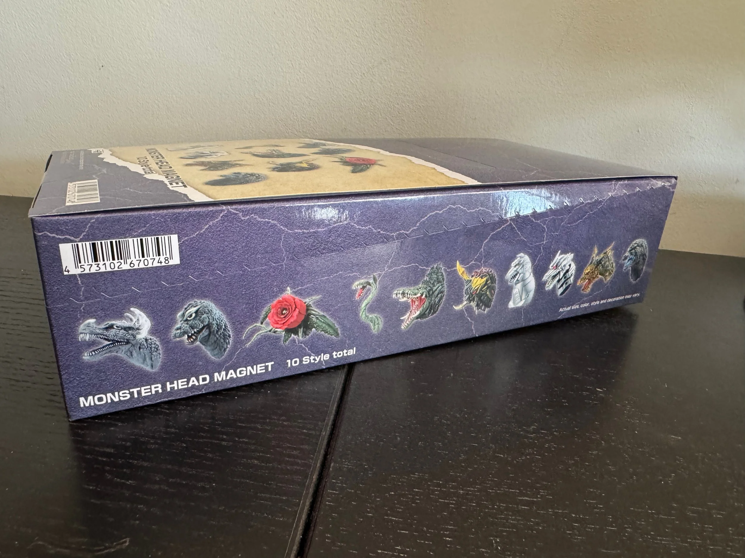 Ichibansho Magnet Monster Head (Godzilla 70th Anniversary) Box of