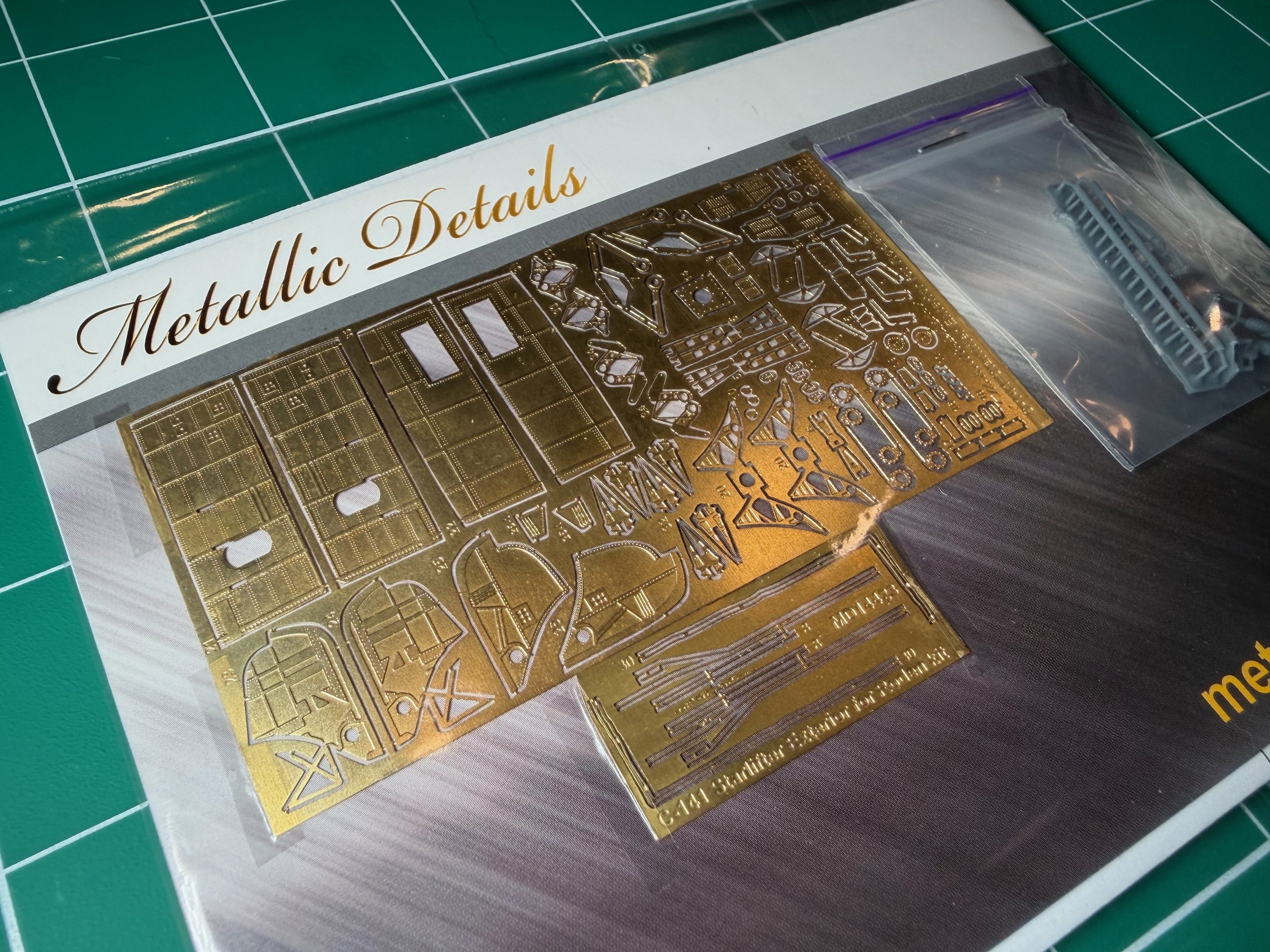 1/144 Metallic Details C-141B Starlifter Exterior for Roden Kit #MD14423