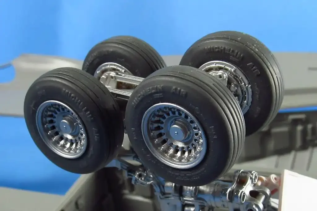 1/48 Metallic Details B-1B Lancer Wheels (Revell) #MDR48228