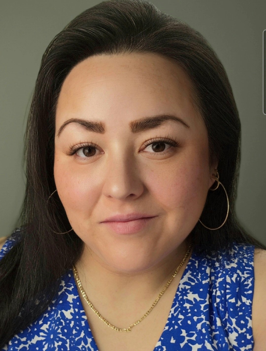 Alexis Burgess, Intern