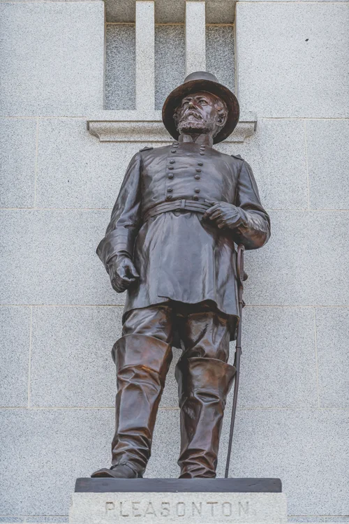 Alfred Pleasonton statue, Pennsylvania Memorial