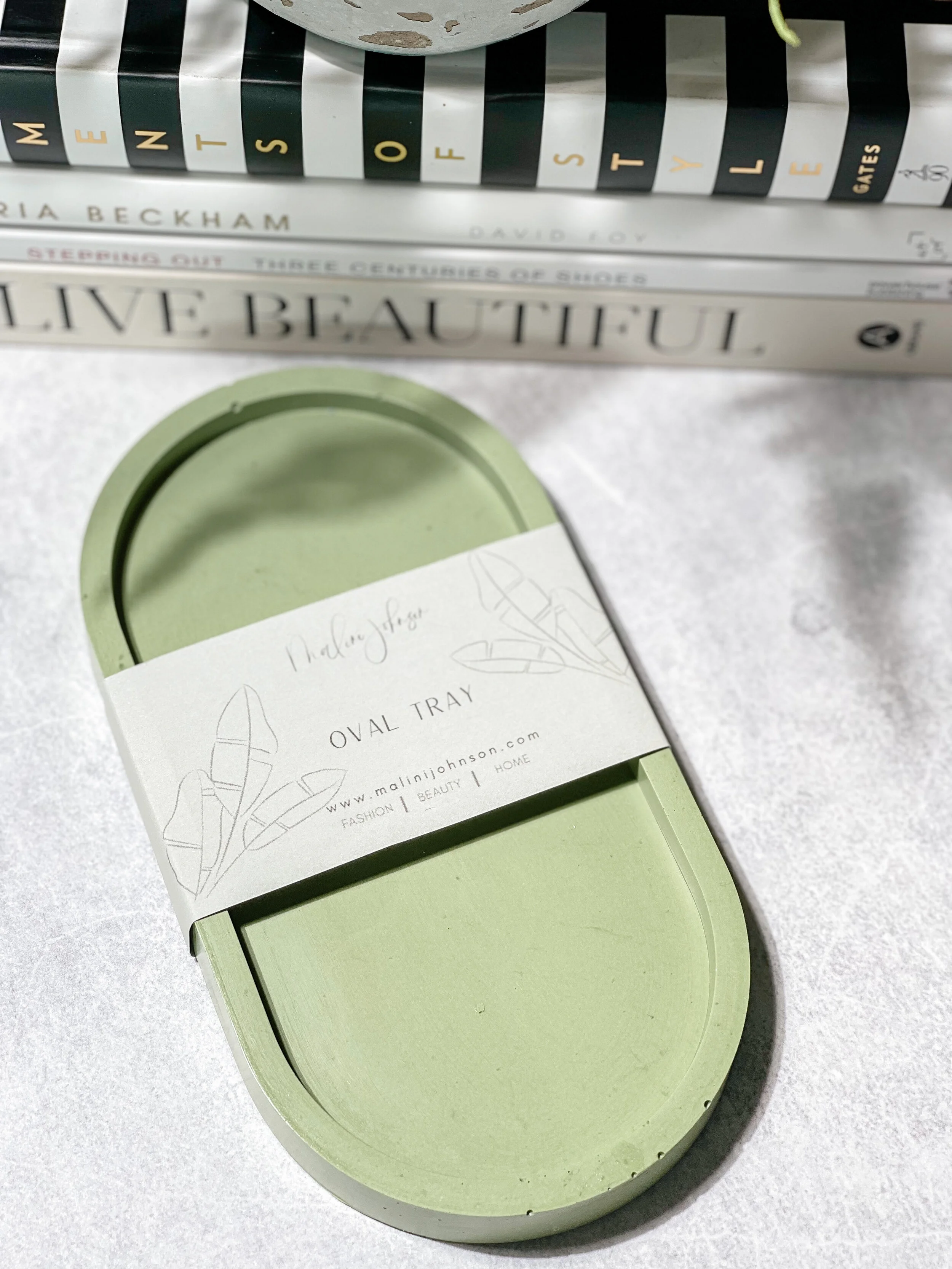 Oval Tray - Green.JPG