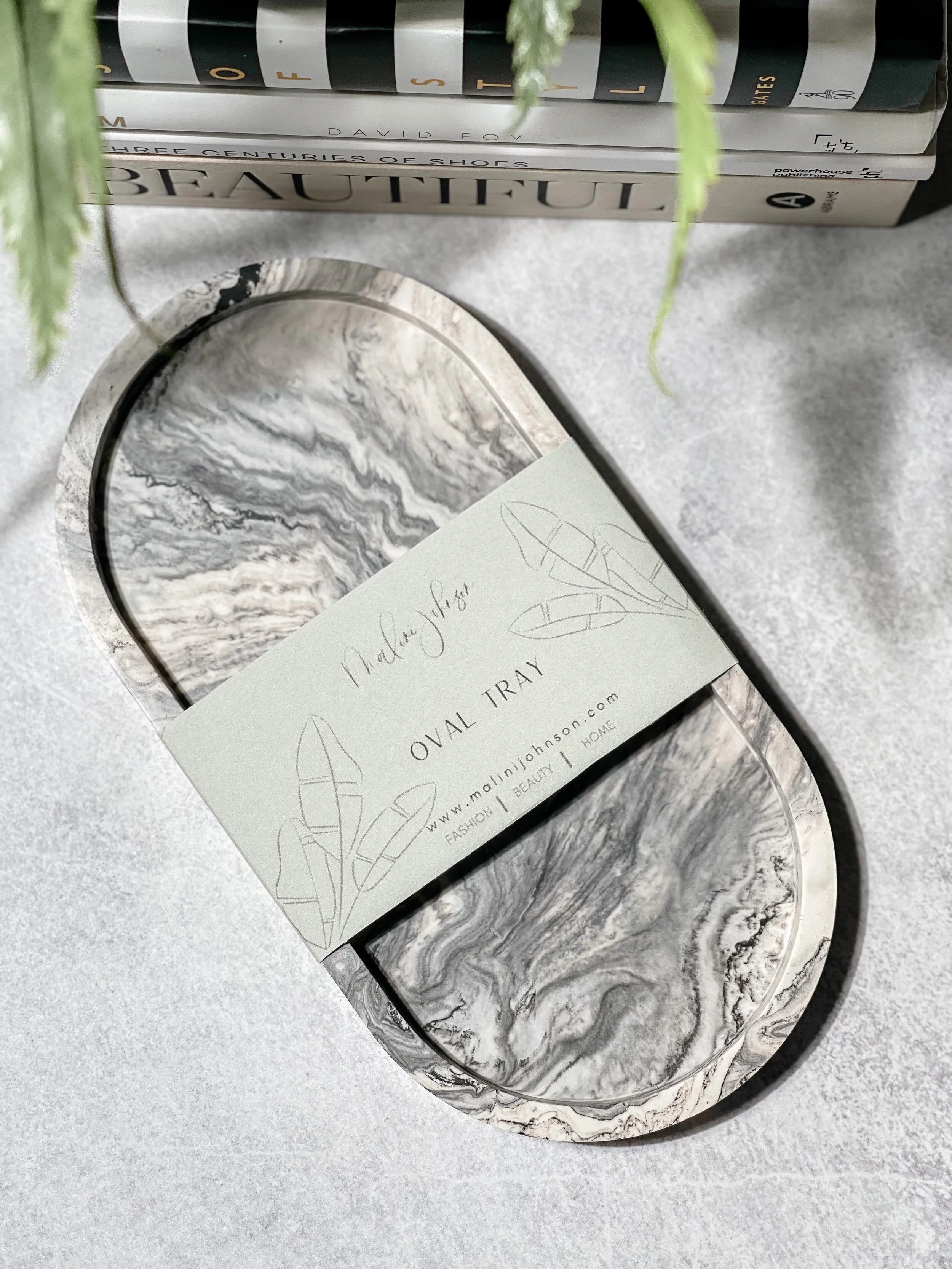 Oval Tray - Black and White .JPG