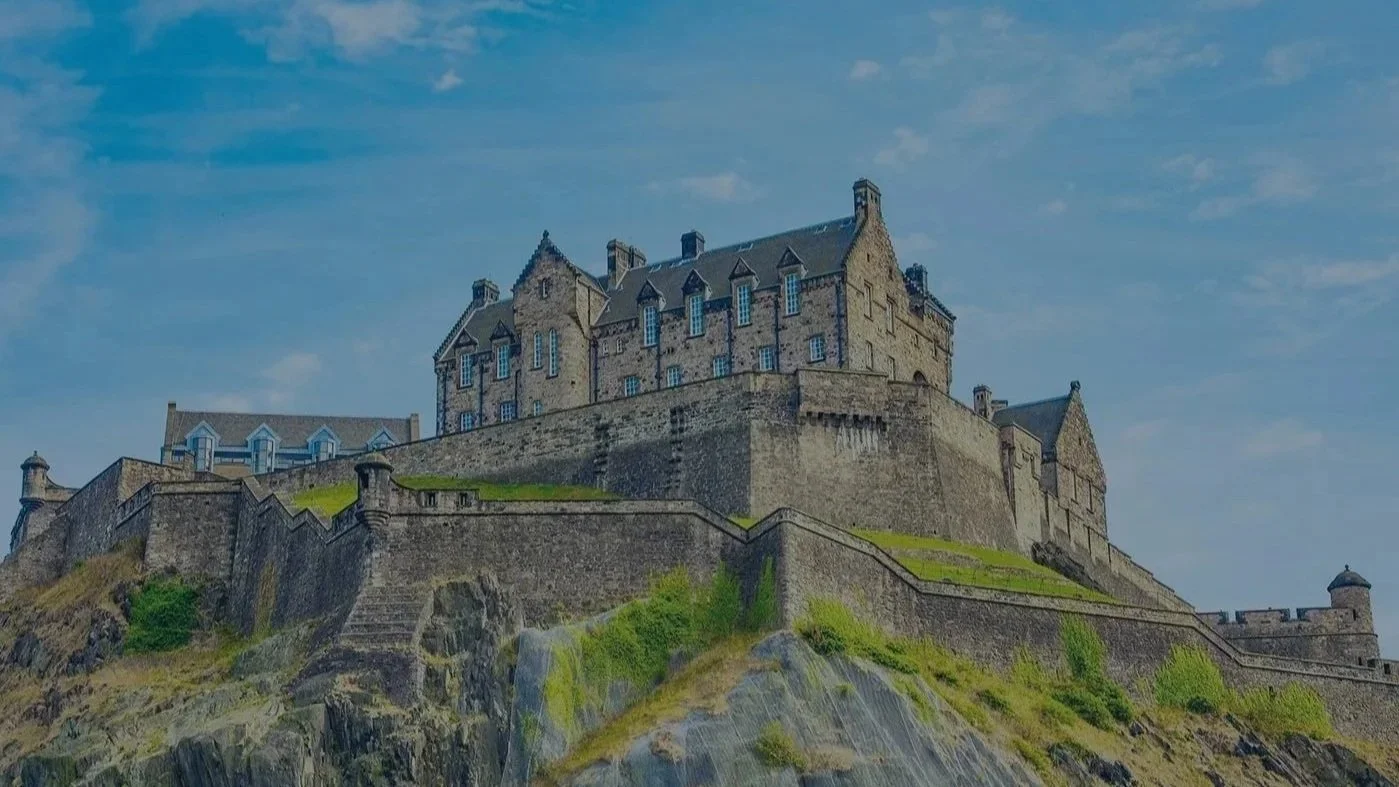 Edi_Castle_blue (2).jpg