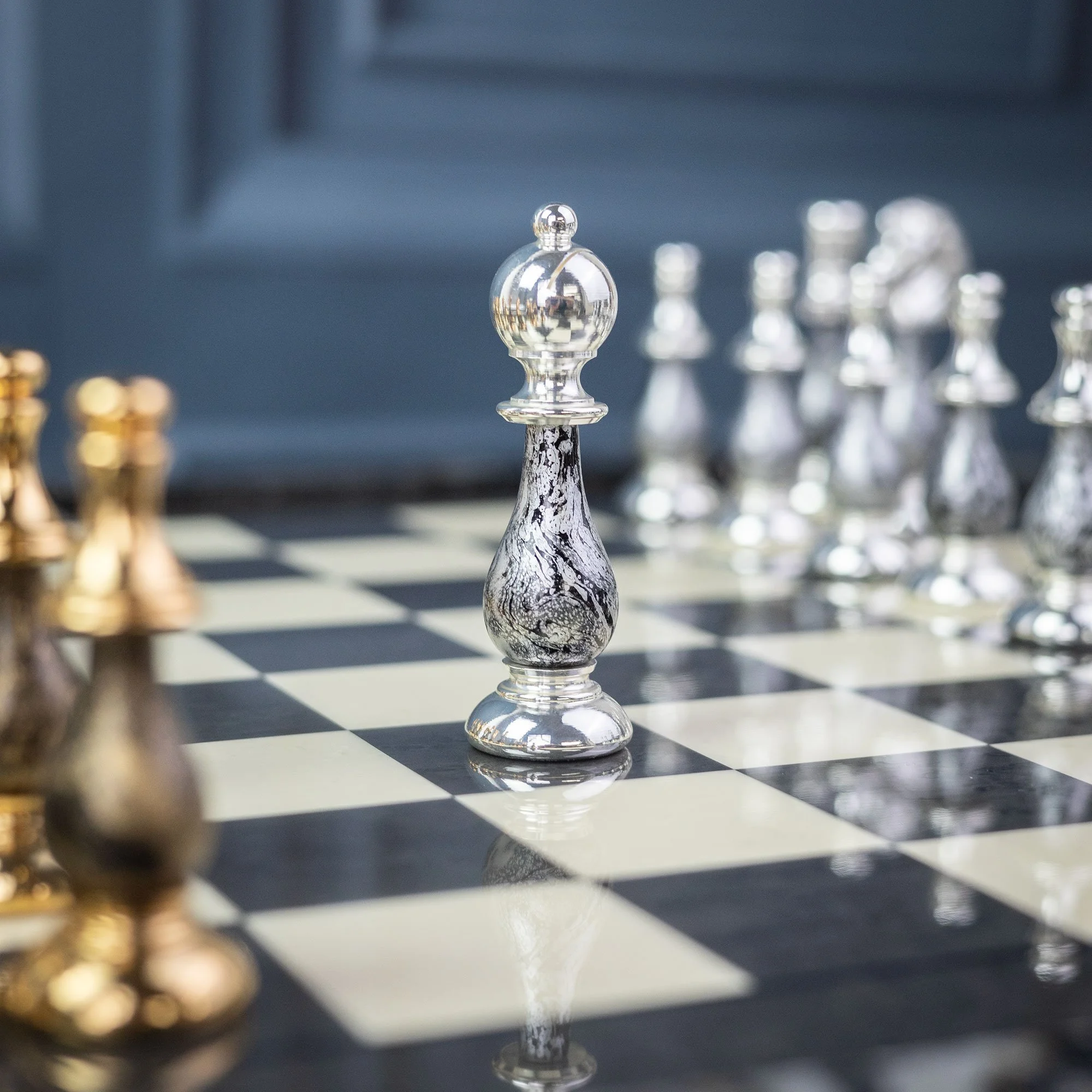 154GSF + 508RP - BUNDLE-Gold&Silver-Marbelised-Chess-Set-X-Large14.jpg