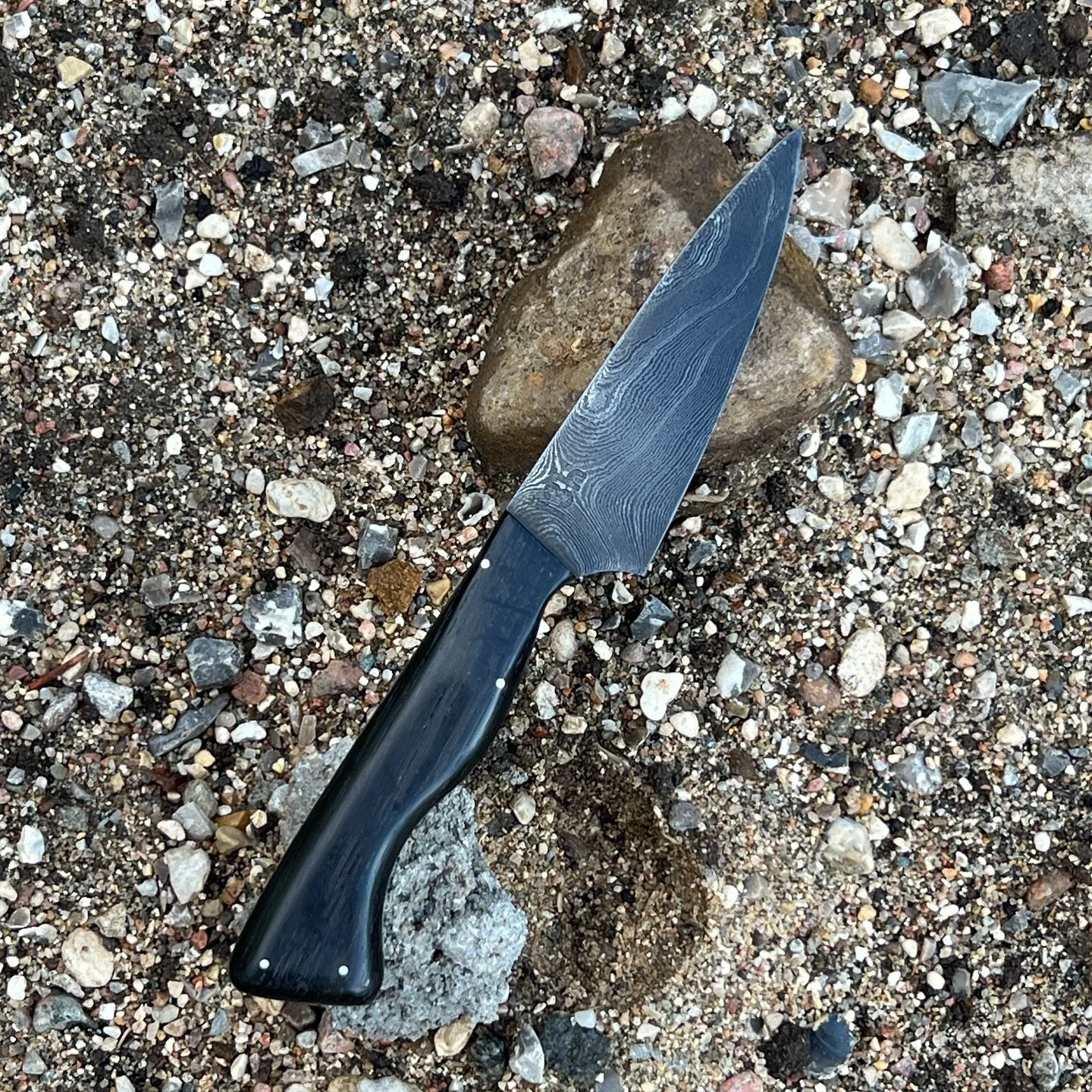 🗡️ Exciting News! 🗡️

The paring knife for mailing list giveaway is finished and looking sharp! 🥳 there are still spaces left on the mailing list, so there&rsquo;s a great chance for you to win!

Subscribe now for:
- Workshop updates
- Available k