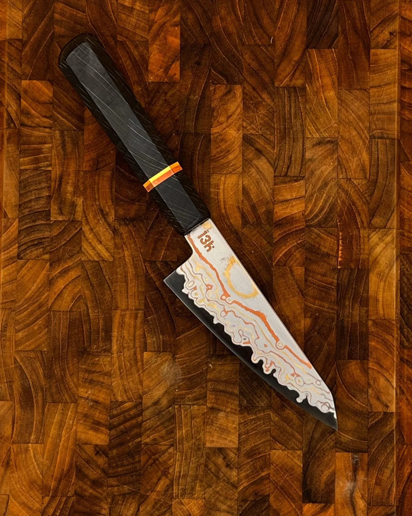 New Knife Available

The Tretten Petty Knife

Steel: Japanese Yu-Shoku: V-Toku2 Carbon core steel clad with Mokume

Handle: Stabilised spalted beech XC Black with copper and brass spacers

125mm Blade / 260mm Total Length

Available at 13k.dk 

#h&ar