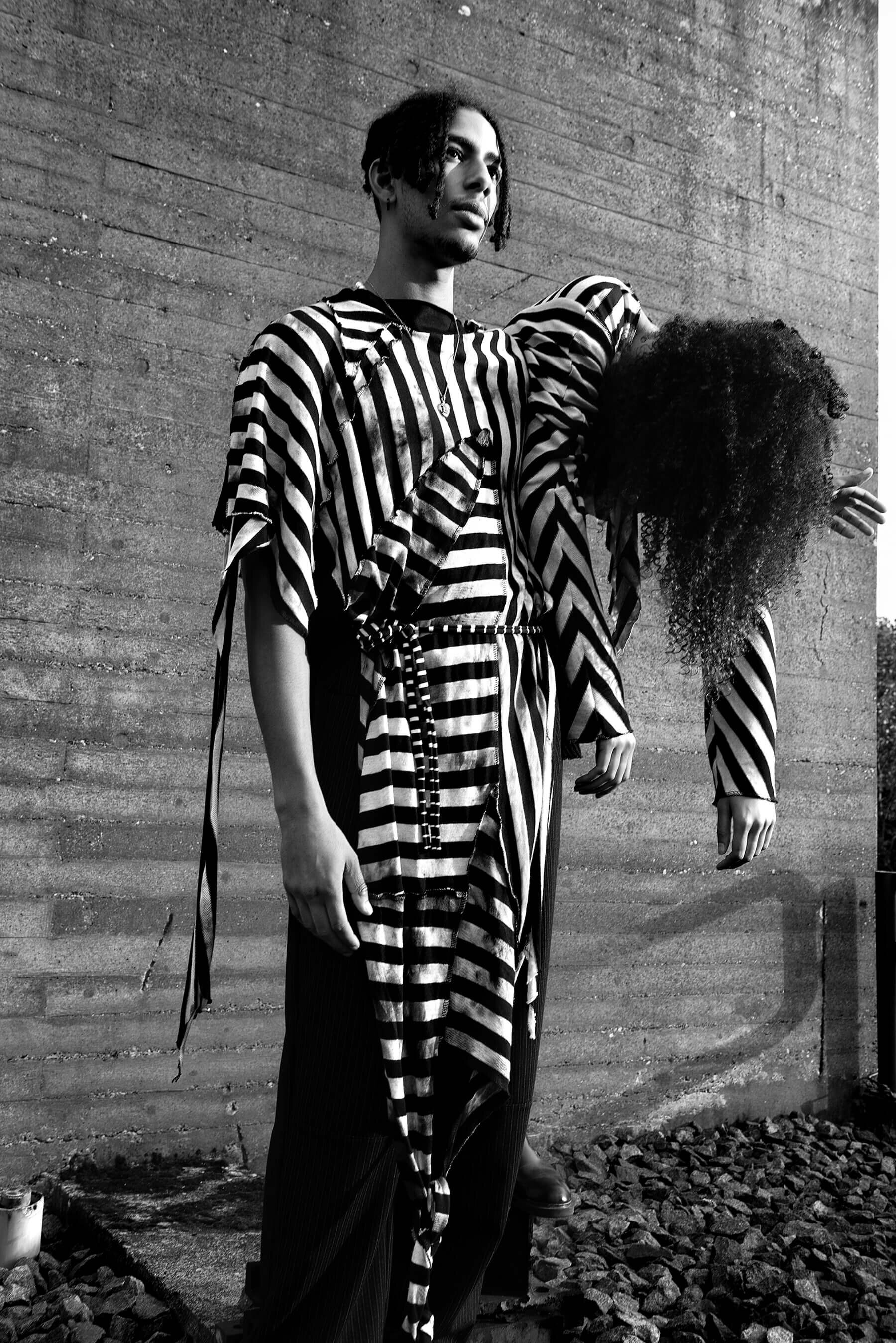 STRIPED ZERO WASTE CAPE