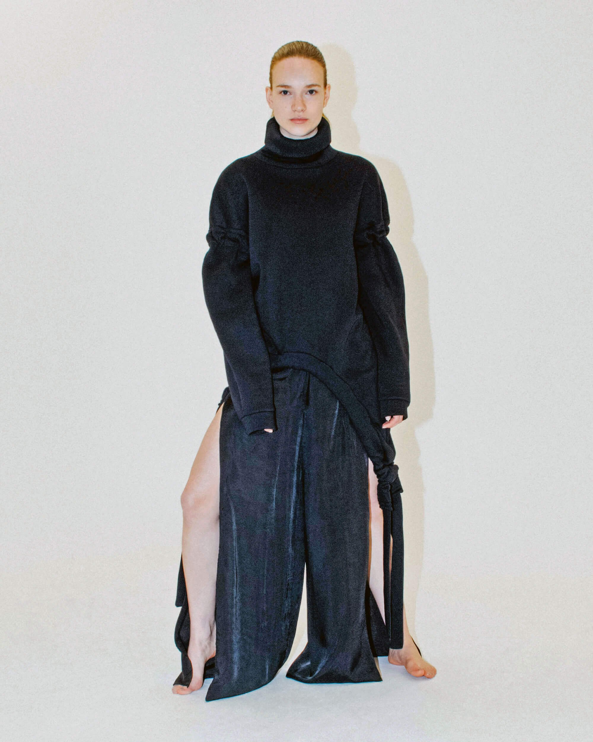 SILK BLACK DANCING TROUSERS(2).jpg