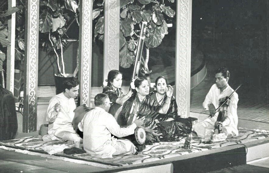 Maithreem Bhajatha – A Song for Lokasangraha (Universal Common Good)