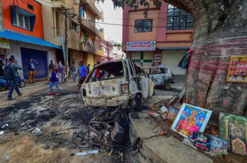 हे निर्लज्ज, इस्लाम का अपयश तुम ही हो!