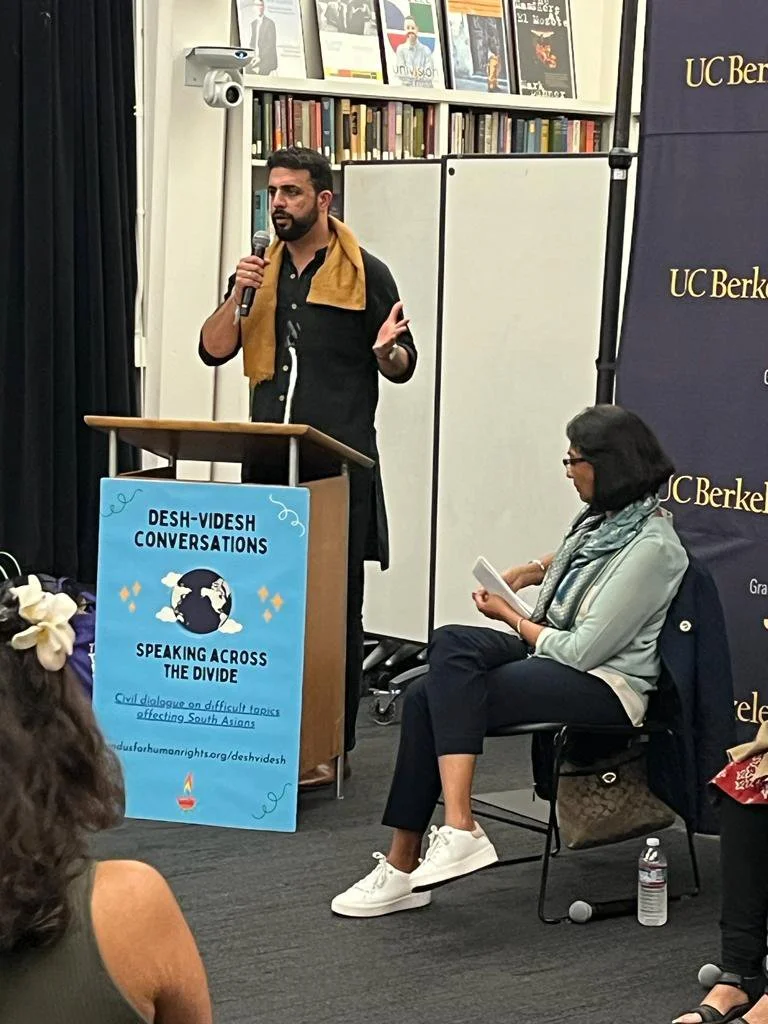 DeshVideshAtUCJournalismOct10 - 6.jpeg