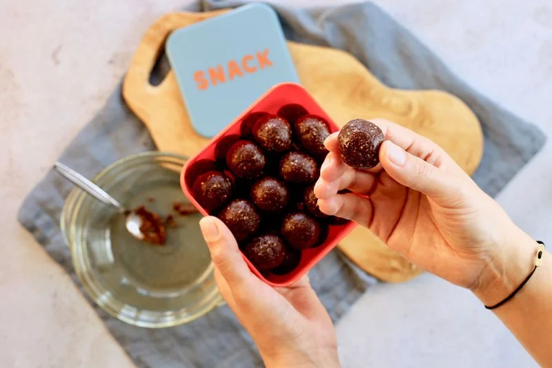 Енергийни Бонбони с Какао и Бадеми