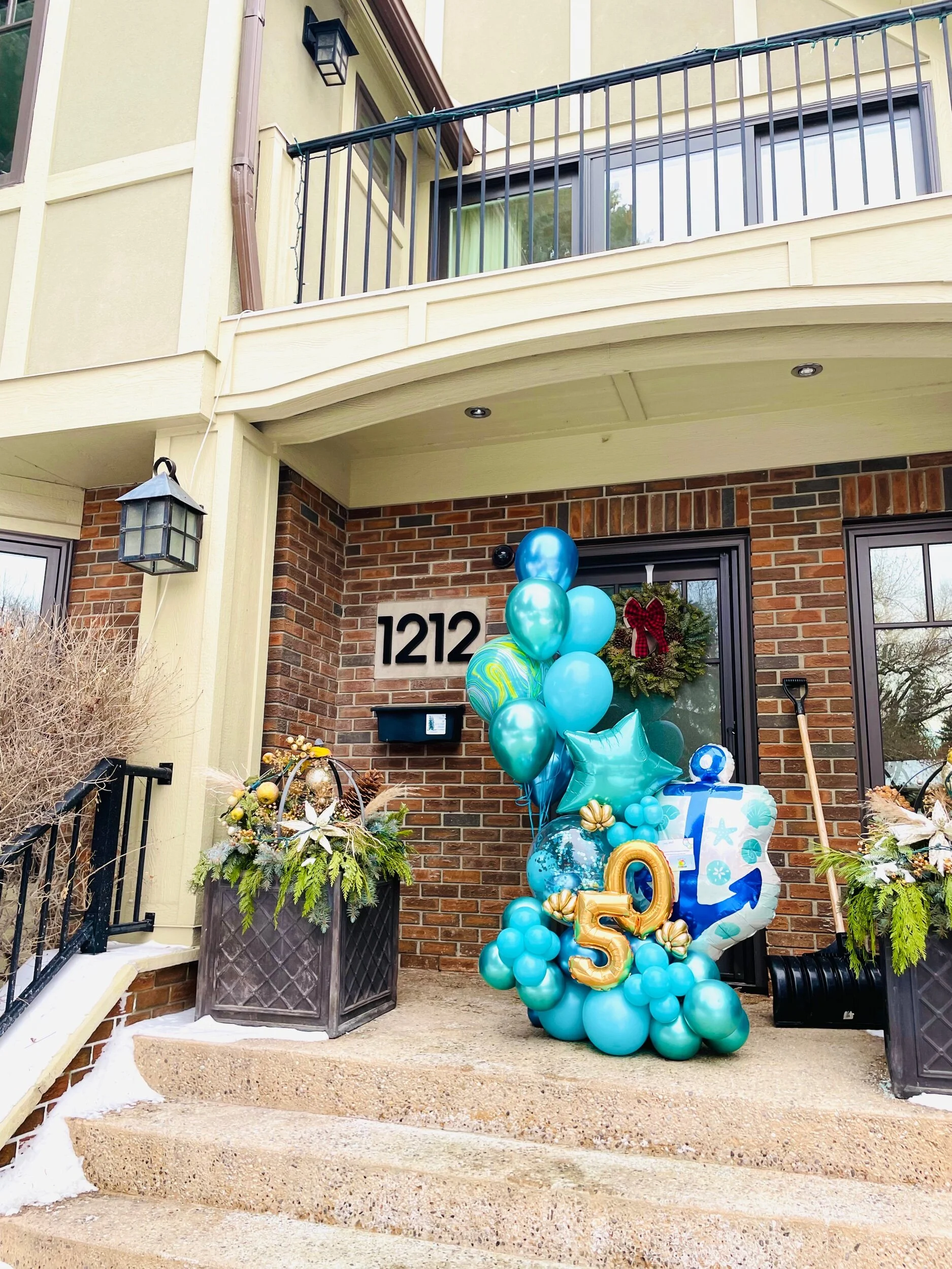 E8D681E6-C373-4273-92BA-957BA571F5F7