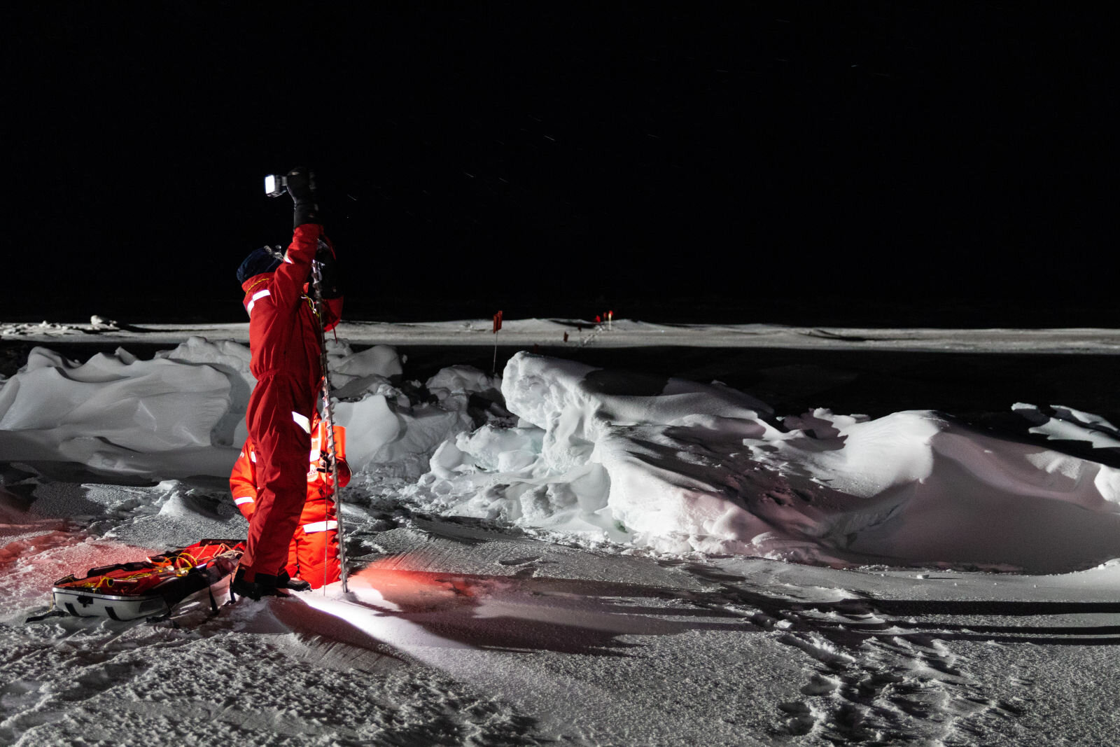 Scientists Explore a Mysterious World Beneath Arctic Sea Ice