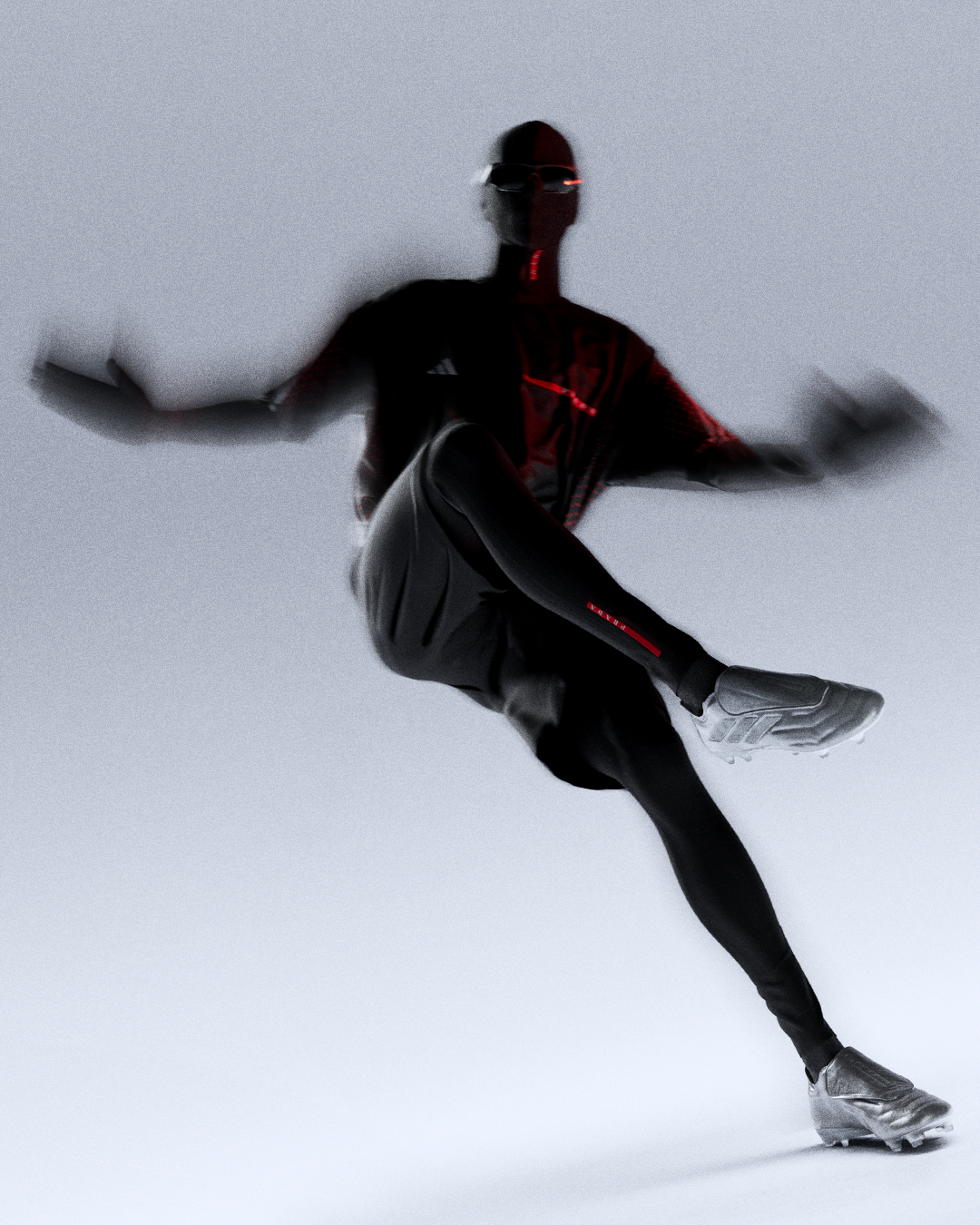 ADIDAS_PRADA_AVATAR_01_4-5.png