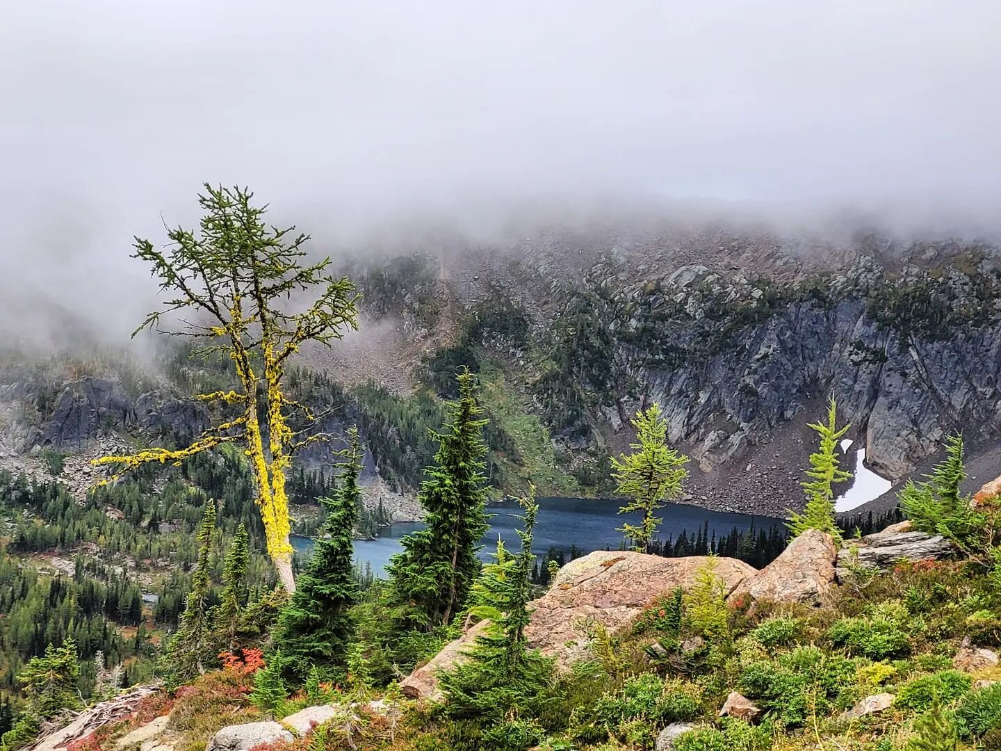 Happy Autumn Equinox 🍁

From the mountain peaks to Basecamp the presence of fall is becoming known.

We kicked off hosting community members at Basecamp &amp; we can't imagine a better time of year to do it! Our hearts are already overflowing sharin