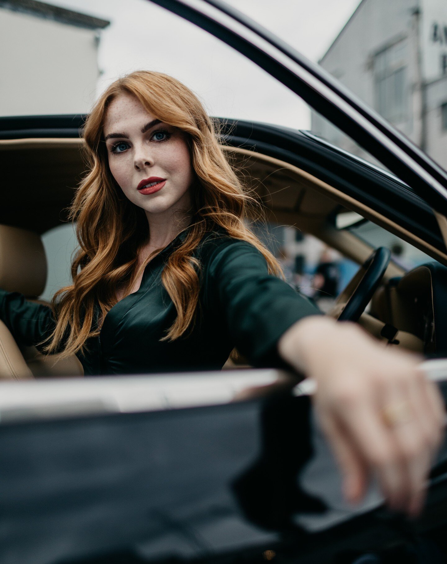 Massive Throwback!
In Frame: @_grace_elizabeth96 
Event: @uk.shooters &amp; @uk.portraits 

#uks_bentley #bentleymotors #London #fashion #photography #portraitphotography #punchy #highfashion #fashionblogger #londonphotographer #photographer #portrai