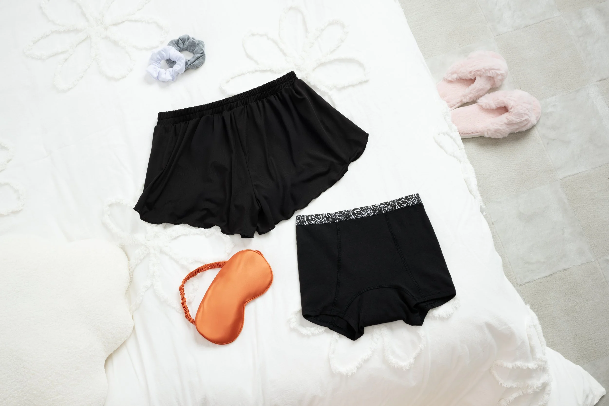 40_TeenLifestyle_Sleep_OvernightBoyshort_SleepShort_Flatlay_005.jpg