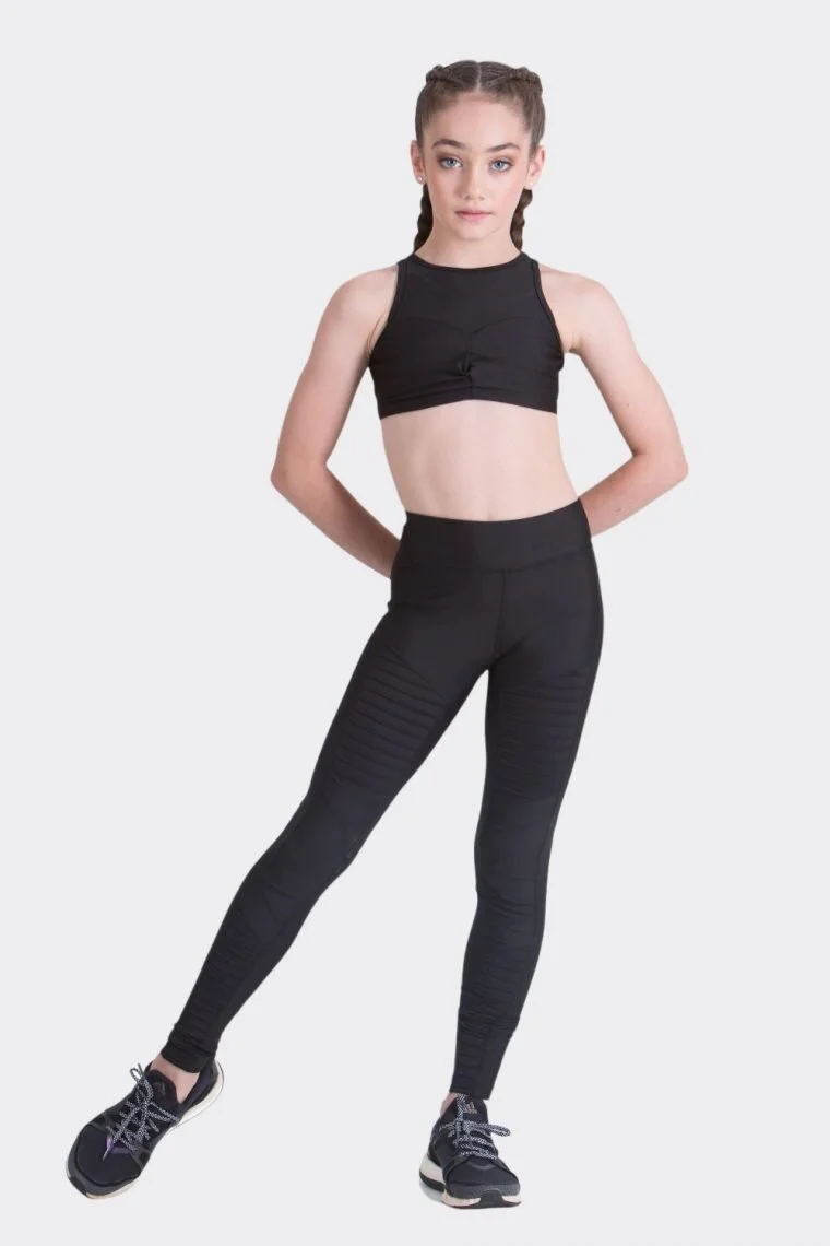 black leggings crop top.jpg
