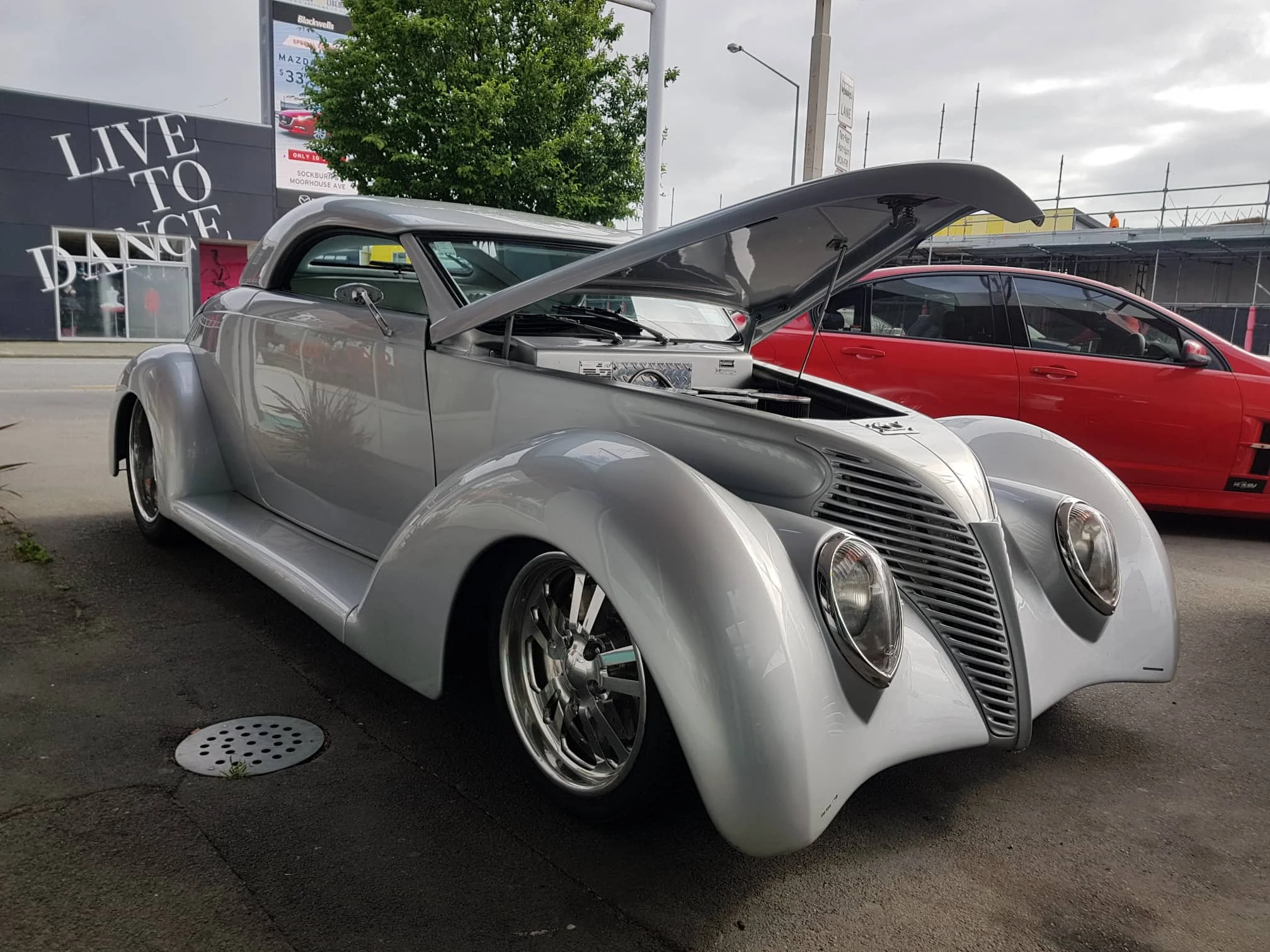 classic car restoration.jpg