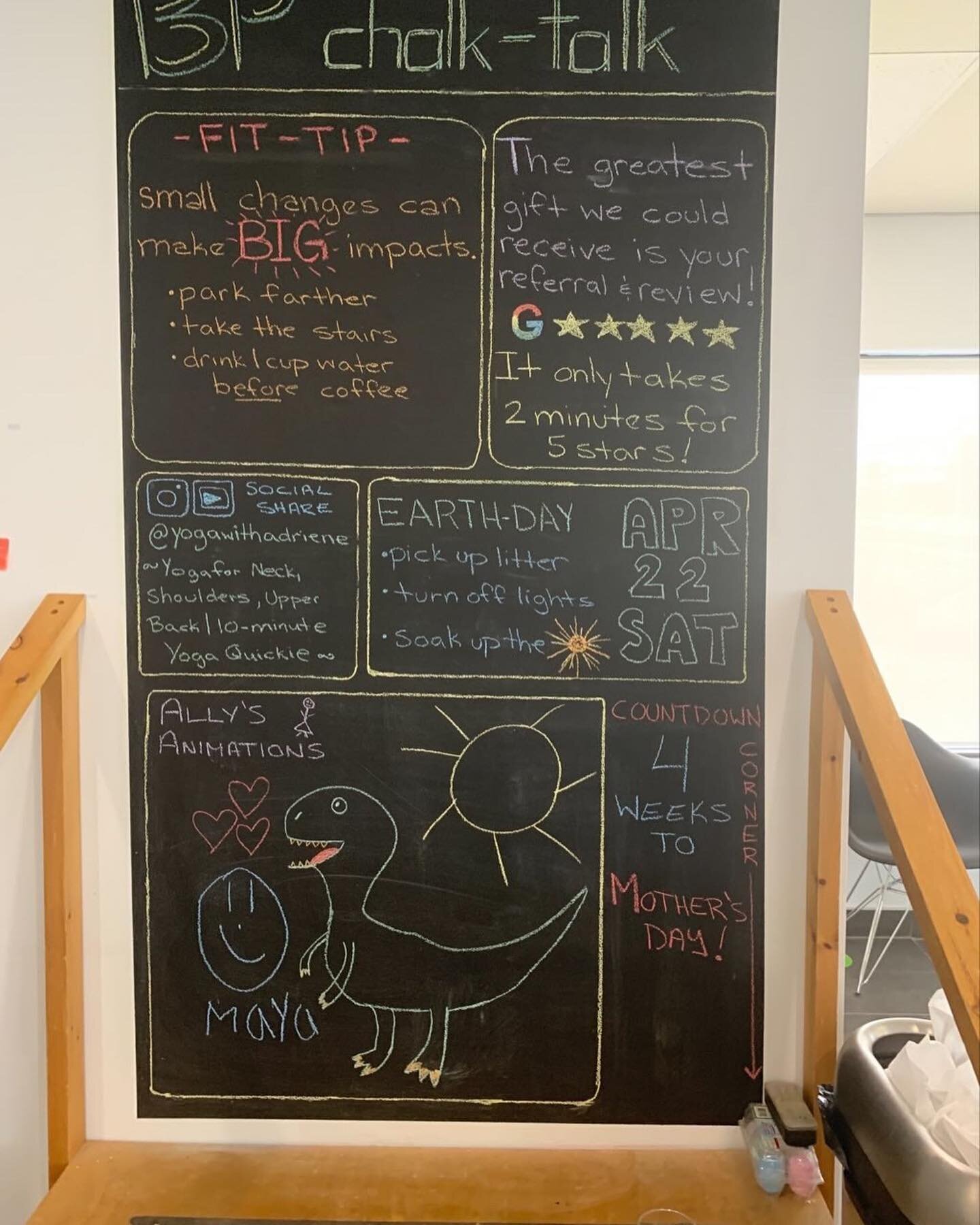 Swipe for photobomb 💣 

Utilizing our chalkboard for tips, reminders, social share and creative space. 🦕✨