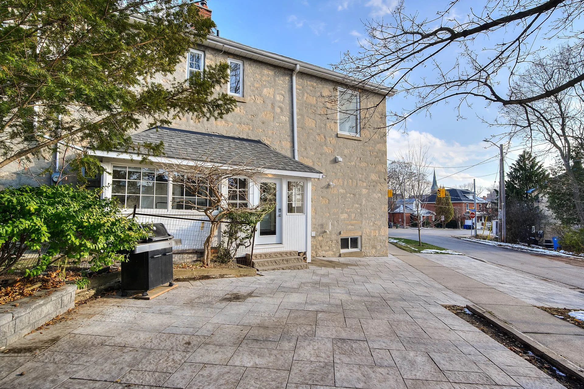 Executive Guelph Rental  30 Eramosa Road  Presented by Adam Stewart, Realtor  Chestnut Park 6.jpg