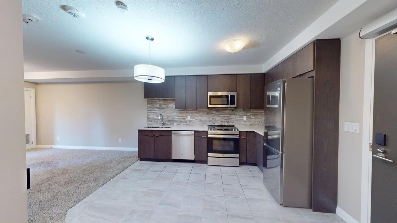 209-63-Arthur-Street-Guelph-ON-Metalworks-Condo-for-Rent-10212025_141904.jpg