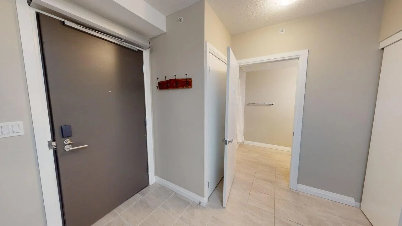 209-63-Arthur-Street-Guelph-ON-Metalworks-Condo-for-Rent-10212025_142108.jpg
