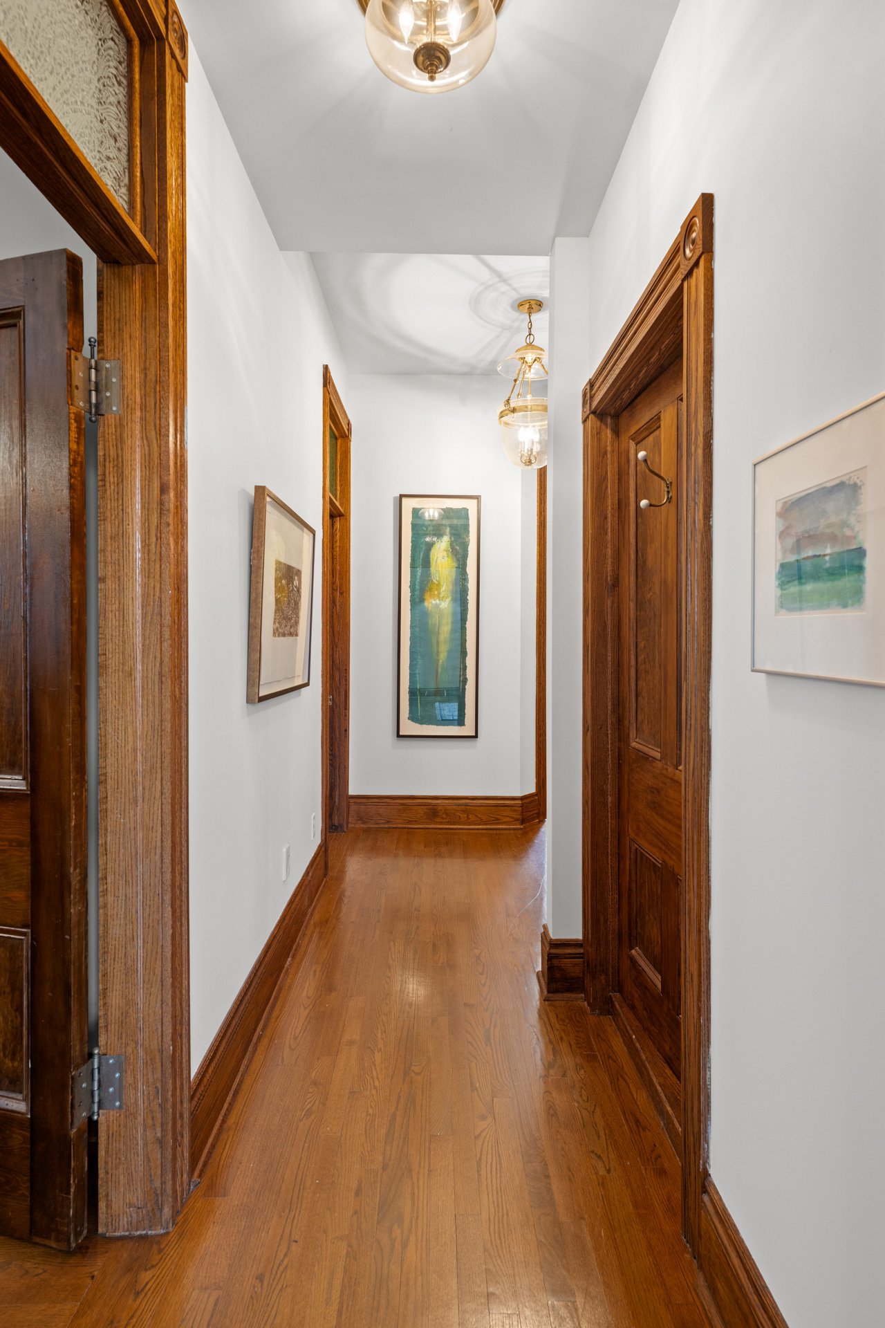 22-stuart-street-guelph-heritage-hallway.jpg