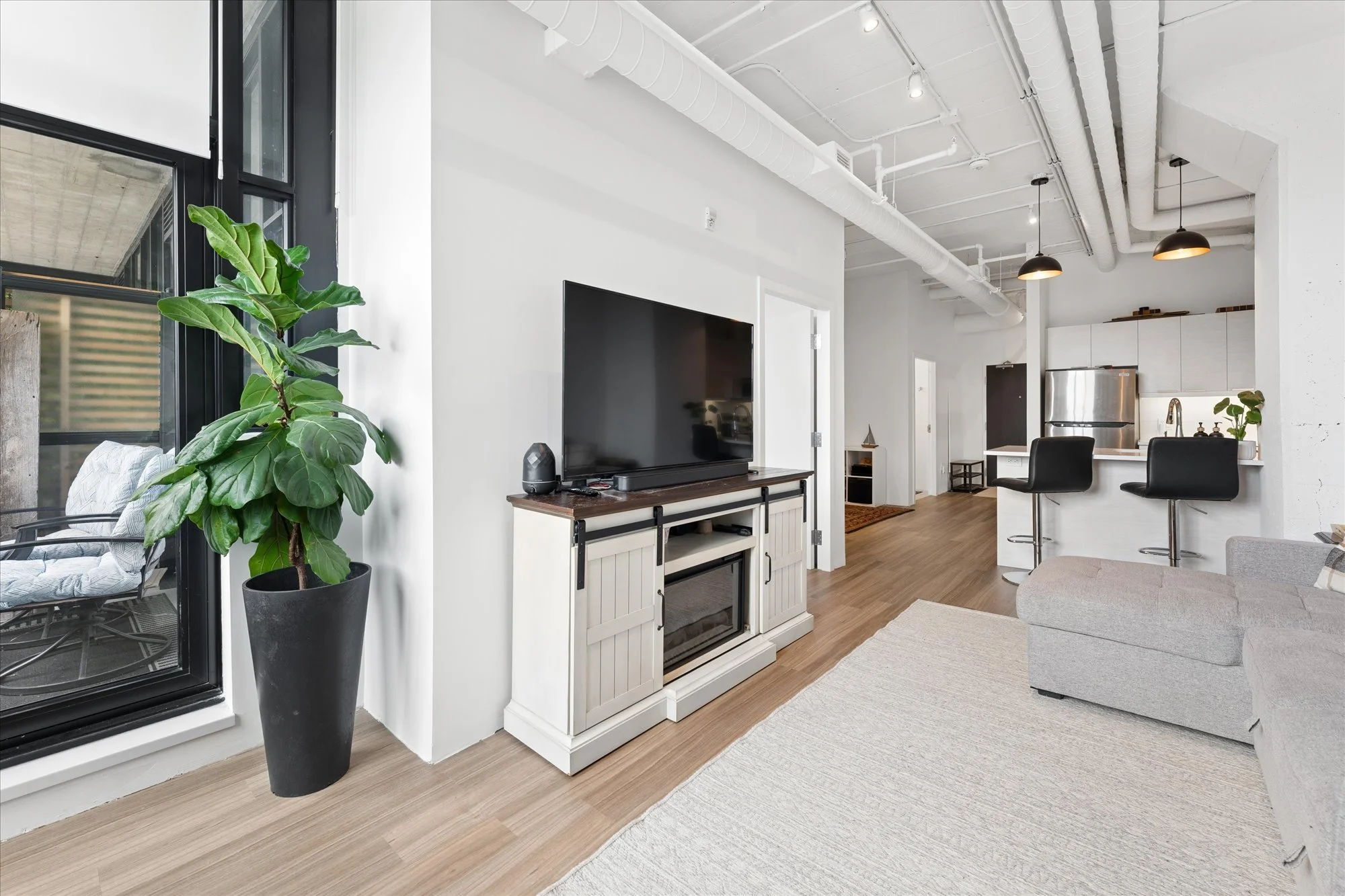 10-120Huron137 010.jpg