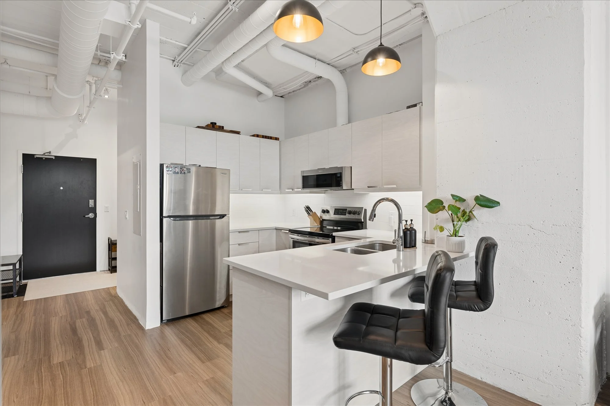 13-120Huron137 013.jpg